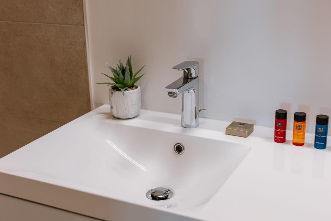 Huswell - Beautifully Decorated Apartment With Sunny Terrace Oostende Ngoại thất bức ảnh